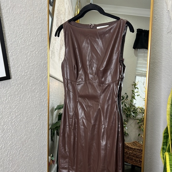 HOUSE OF CB 'Sahara' Cocoa Vegan Leather Maxi Dress NWOT - Picture 6 of 8